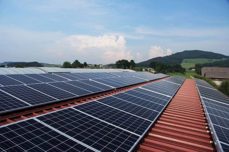 Installer des panneaux solaires photovoltaïques sur toiture à Aix-en-Provence